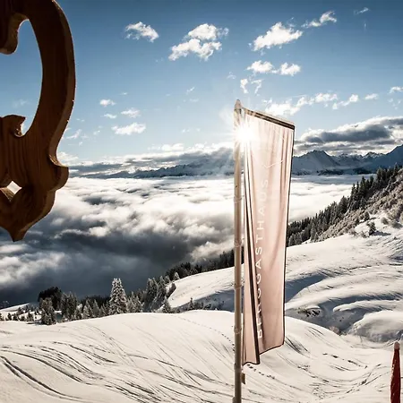 Berggasthaus & Resterhoehe イン