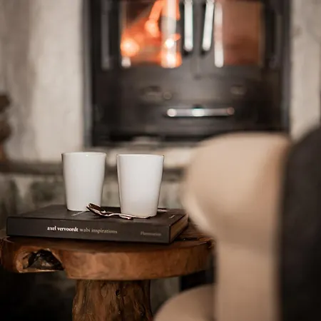 Berggasthaus & Resterhoehe イン ミッタージル